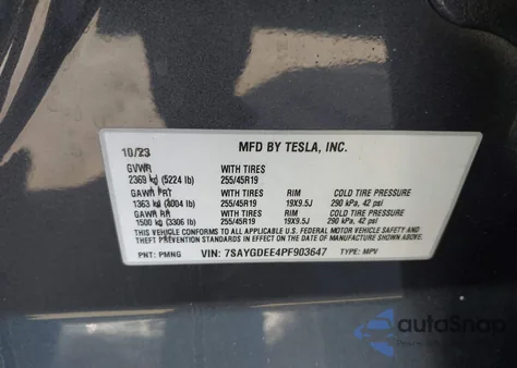 2023 Tesla Model Y Awd/Long Range Dual Motor All-Wheel Drive из США, поврежденный, VIN 7SAYGDEE4PF903647